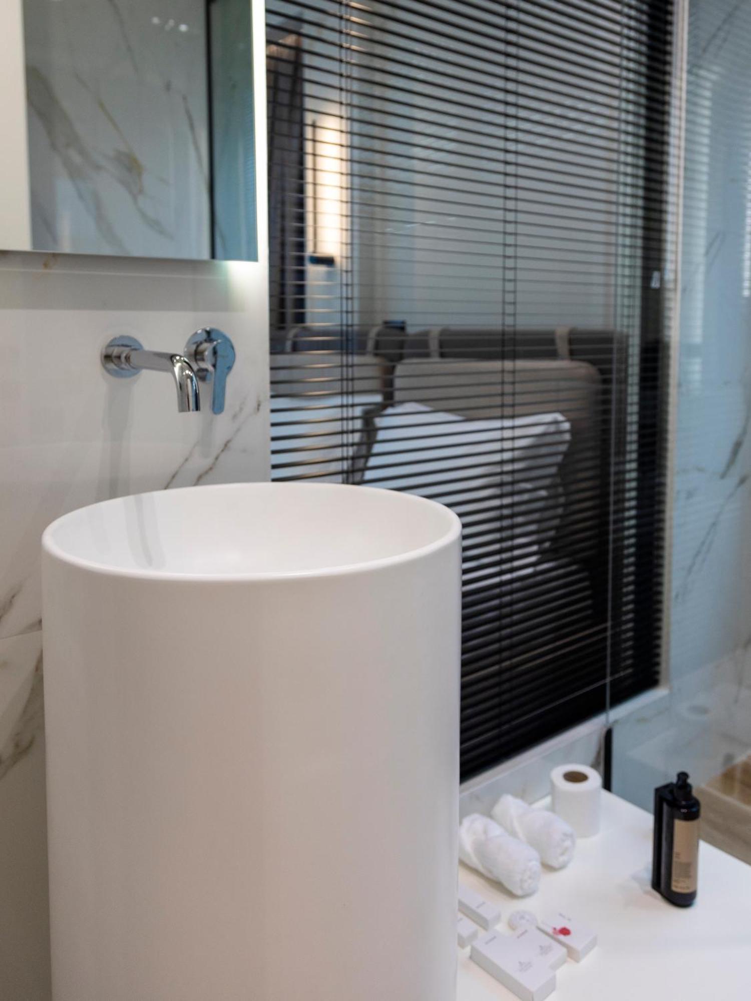 Hotel Adore Boutique
